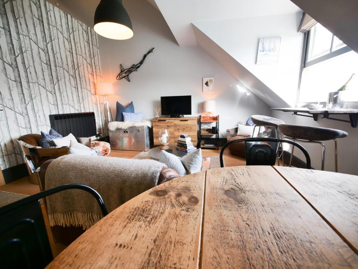 Padstow Escapes - Pajar Luxury Penthouse Apartment Luaran gambar