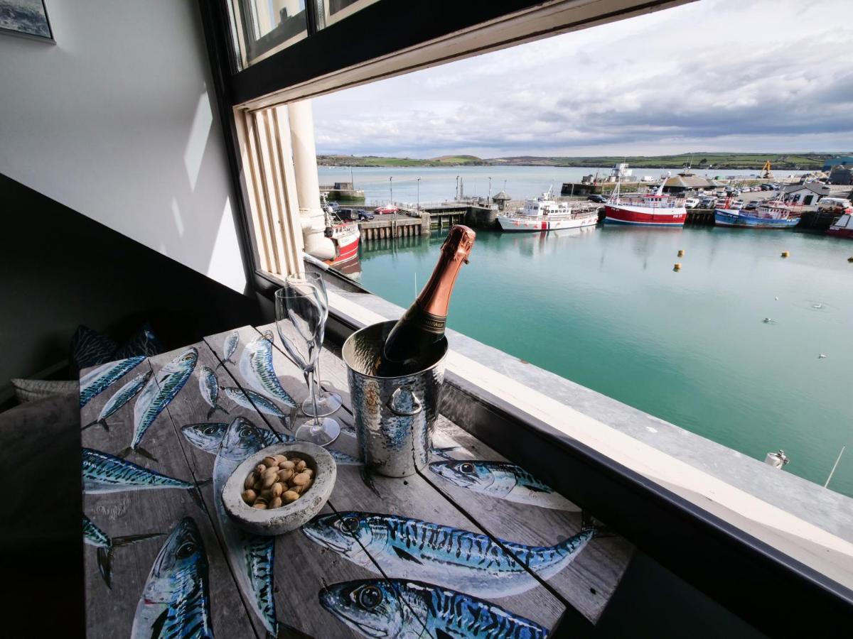 Padstow Escapes - Pajar Luxury Penthouse Apartment Luaran gambar