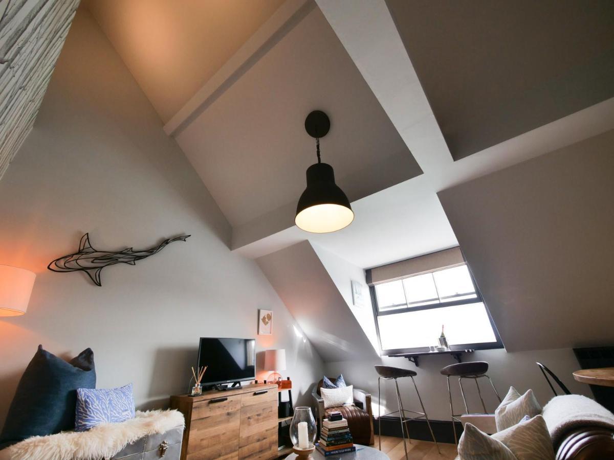 Padstow Escapes - Pajar Luxury Penthouse Apartment Luaran gambar