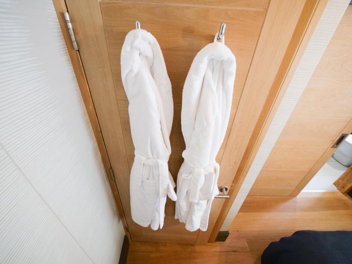 Padstow Escapes - Pajar Luxury Penthouse Apartment Luaran gambar